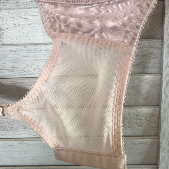 Bali Underwire Full Coverage Bra - Picture 11 of 12